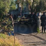 Salió a regar su terreno, resbala, cae y muere 