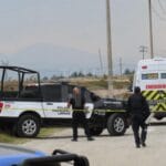 Degüellan a mujer y la dejan en camino de terracería 