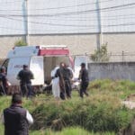 Abandonan cuerpo de mujer en pijama en Totoltepec