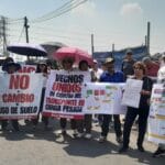 Vecinos de Toluca rechazan construcción de bodegas, bloquearon Alfredo del Mazo