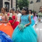 Toluca de fiesta. Cumplen jóvenes el sueño de celebrar sus XV años