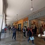 Más cortinas cerradas en Toluca, el riesgo por cobro excesivo a negocios por descarga de aguas