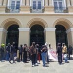 Buscan diálogo estudiantes de la UAEMéx por tema de gratuidad, se manifiestan en Rectoría