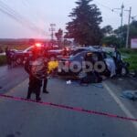 Deja choque frontal 3 muertos 