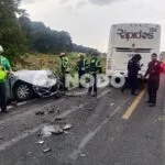 Deja choque de camioneta y autobús 2 muertos en Edomex 